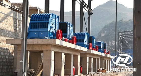 反擊破碎機安裝